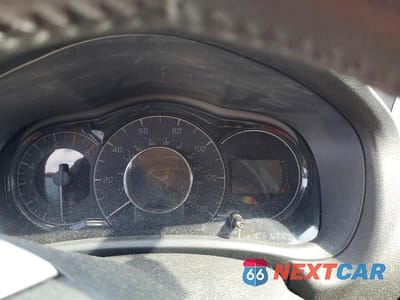 Zdjęcie 9 z 12 samochodu: 2015 NISSAN VERSA NOTE SV VIN:3N1CE2CP0FL383620 - miniatura