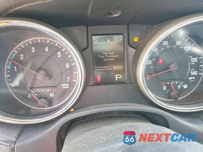 Zdjęcie 9 z 13 samochodu: 2011 JEEP GRAND CHEROKEE LAREDO VIN:1J4RR4GG4BC529616 - miniatura