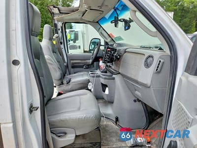Zdjęcie 10 z 12 samochodu: 2022 FORD ECONOLINE E350 SUPER DUTY CUTAWAY VAN VIN:1FDWE3FK2NDC05692 - miniatura