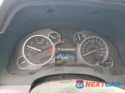 Zdjęcie 9 z 12 samochodu: 2017 TOYOTA TUNDRA SR5 VIN:5TFDW5F10HX625420 - miniatura