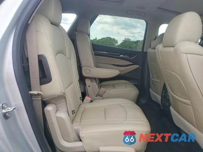 Zdjęcie 11 z 13 samochodu: 2021 BUICK ENCLAVE ESSENCE VIN:5GAERBKW2MJ156003 - miniatura