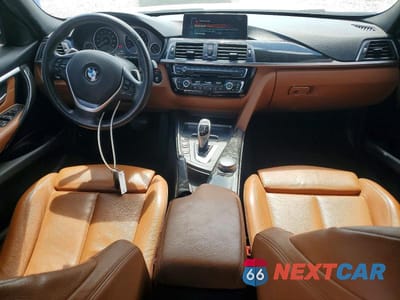 Zdjęcie 8 z 13 samochodu: 2017 BMW 330 XI VIN:WBA8D9G3XHNU66025 - miniatura