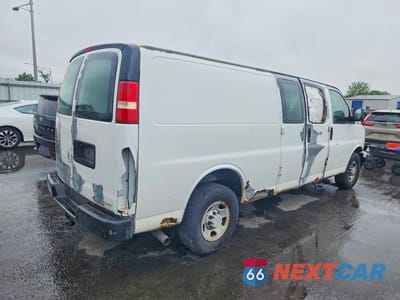 Trzecie zdjęcie samochodu z tyłu: 2007 CHEVROLET EXPRESS G3500 VIN:1GCHG39U271153652 - miniatura