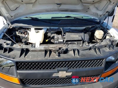 Zdjęcie 12 z 13 samochodu: 2014 CHEVROLET EXPRESS G3500 VIN:1GCZGUBAXE1131728 - miniatura