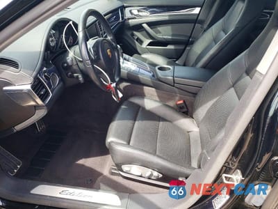 Zdjęcie 7 z 12 samochodu: 2016 PORSCHE PANAMERA 2 VIN:WP0AA2A72GL000969 - miniatura