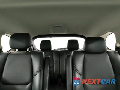 Zdjęcie 10 z 13 samochodu: 2023 TOYOTA CAMRY SE VIN:4T1G11AK6PU811107 - miniatura