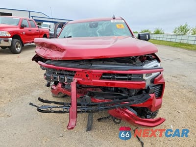 Piąte zdjęcie samochodu w środku: 2023 CHEVROLET SILVERADO K1500 RST VIN:3GCUDEE81PG321469 - miniatura