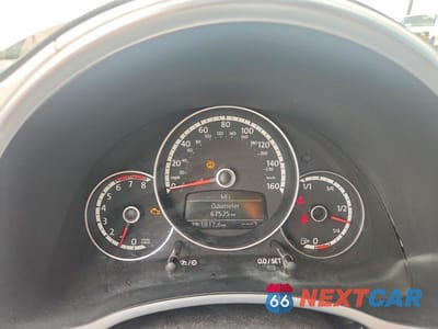 Zdjęcie 9 z 12 samochodu: 2013 VOLKSWAGEN BEETLE VIN:3VWJP7AT1DM605789 - miniatura