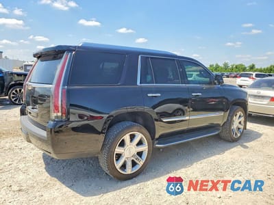 Trzecie zdjęcie samochodu z tyłu: 2017 CADILLAC ESCALADE LUXURY VIN:1GYS3BKJ9HR132595 - miniatura