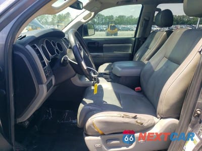 Zdjęcie 7 z 13 samochodu: 2017 TOYOTA SEQUOIA SR5 VIN:5TDZY5G14HS068273 - miniatura