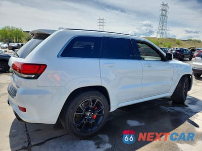 Trzecie zdjęcie samochodu z tyłu: 2014 JEEP GRAND CHEROKEE SRT-8 VIN:1C4RJFDJ1EC244384 - miniatura