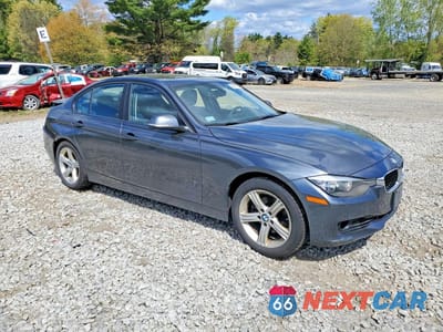 Czwarte zdjęcie samochodu z boku: 2013 BMW 328 XI VIN:WBA3B3G50DNR80765 - miniatura