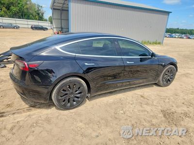 Trzecie zdjęcie samochodu z tyłu: 2019 TESLA MODEL 3 VIN:5YJ3E1EAXKF307198 - miniatura