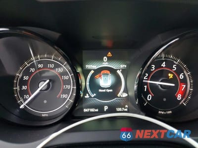 Zdjęcie 9 z 12 samochodu: 2016 JAGUAR F-TYPE VIN:SAJWA6AT3G8K34231 - miniatura