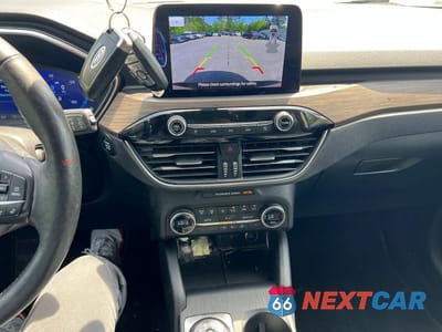 Zdjęcie 9 z 10 samochodu: 2020 FORD ESCAPE TITANIUM VIN:1FMCU0DZXLUA46311 - miniatura