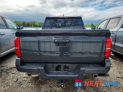 Zdjęcie 6 z 12 samochodu: 2024 TOYOTA TACOMA SR5 VIN:3TMLB5JN9RM007750 - miniatura