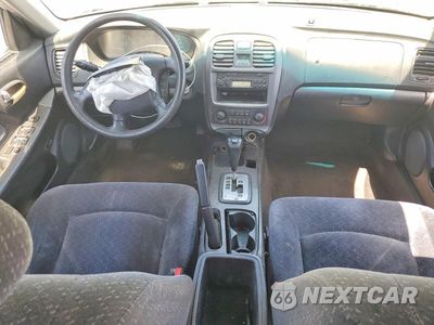 Zdjęcie 8 z 12 samochodu: 2003 HYUNDAI SONATA GL VIN:KMHWF25H53A829708 - miniatura