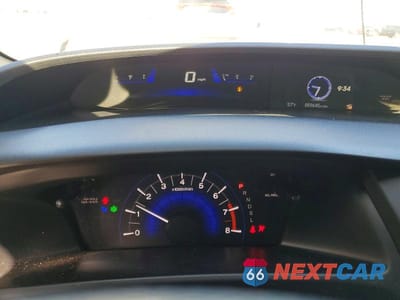 Zdjęcie 9 z 12 samochodu: 2014 HONDA CIVIC LX VIN:19XFB2F58EE229950 - miniatura