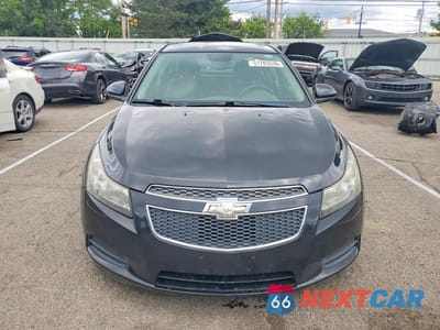 Piąte zdjęcie samochodu w środku: 2014 CHEVROLET CRUZE VIN:1G1P75SZ6E7460080 - miniatura