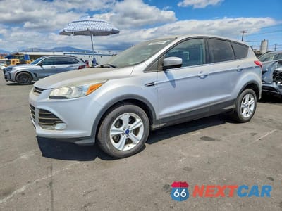 2016 FORD ESCAPE SE 1FMCU9GX9GUB61731 - główne zdjęcie licytacji z USA - miniatura