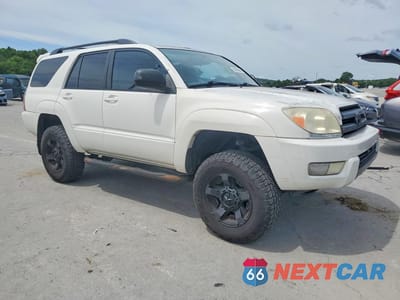 Czwarte zdjęcie samochodu z boku: 2005 TOYOTA 4RUNNER SR5 VIN:JTEBT14R350050294 - miniatura