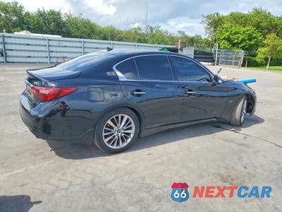Trzecie zdjęcie samochodu z tyłu: 2020 INFINITI Q50 3.0T LUXE VIN:JN1EV7AP0LM208620 - miniatura
