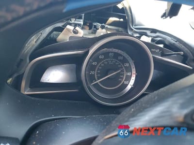 Zdjęcie 9 z 12 samochodu: 2015 MAZDA 3 TOURING VIN:JM1BM1V7XF1256724 - miniatura