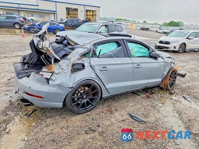 Trzecie zdjęcie samochodu z tyłu: 2020 AUDI RS3 VIN:WUABWGFF8LA901968 - miniatura