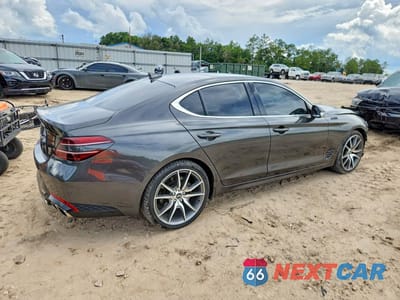 Trzecie zdjęcie samochodu z tyłu: 2022 GENESIS G70 2.0T VIN:KMTG34TA7NU101183 - miniatura