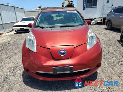 Piąte zdjęcie samochodu w środku: 2015 NISSAN LEAF S VIN:1N4AZ0CP1FC312831 - miniatura