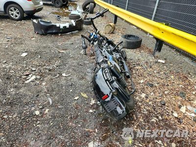 Czwarte zdjęcie samochodu z boku: 2023 HARLEY-DAVIDSON FLTRXS VIN:1HD1KTP10PB604708 - miniatura