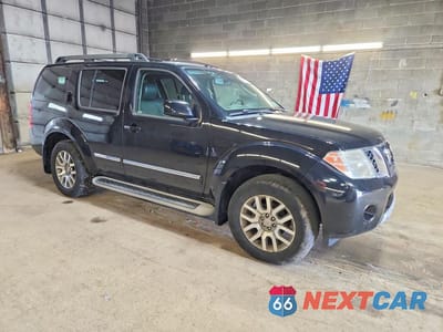 Czwarte zdjęcie samochodu z boku: 2010 NISSAN PATHFINDER S VIN:5N1AR1NB5AC614418 - miniatura