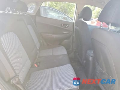 Zdjęcie 11 z 13 samochodu: 2019 HYUNDAI KONA SE VIN:KM8K1CAA5KU329993 - miniatura