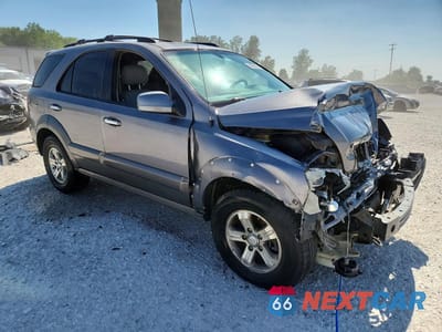 Czwarte zdjęcie samochodu z boku: 2006 KIA SORENTO LX VIN:KNDJC733165607787 - miniatura