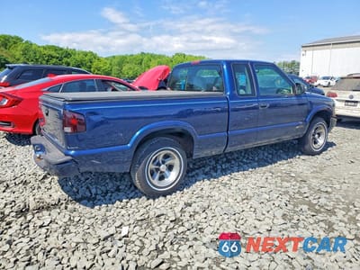 Trzecie zdjęcie samochodu z tyłu: 2000 CHEVROLET S TRUCK S10 VIN:1GCCS1953YK276233 - miniatura