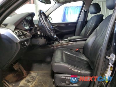 Zdjęcie 7 z 13 samochodu: 2015 BMW X5 XDRIVE35I VIN:5UXKR0C58F0K71546 - miniatura