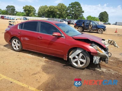 Czwarte zdjęcie samochodu z boku: 2007 NISSAN ALTIMA 3.5 SE VIN:1N4BL21E47C124907 - miniatura