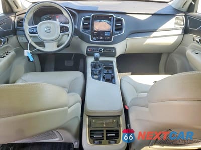 Zdjęcie 8 z 13 samochodu: 2020 VOLVO XC90 T5 MOMENTUM VIN:YV4102PK8L1619724 - miniatura