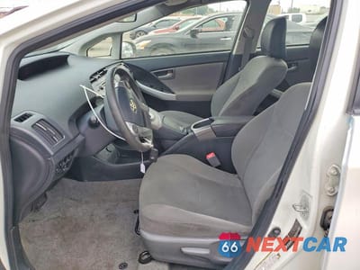 Zdjęcie 7 z 12 samochodu: 2012 TOYOTA PRIUS TWO VIN:JTDKN3DUXC1600015 - miniatura