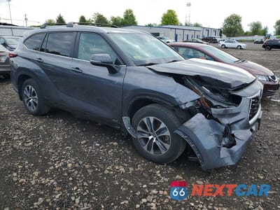 Czwarte zdjęcie samochodu z boku: 2024 TOYOTA HIGHLANDER HYBRID XLE VIN:5TDKBRCHXRS606893 - miniatura