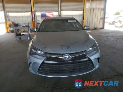 Piąte zdjęcie samochodu w środku: 2016 TOYOTA CAMRY LE VIN:4T1BF1FK9GU181264 - miniatura