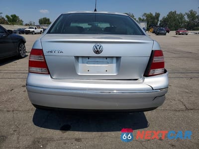 Zdjęcie 6 z 12 samochodu: 2004 VOLKSWAGEN JETTA S VIN:3VWSA69M94M093082 - miniatura