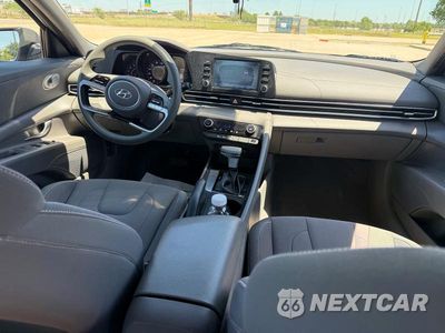Zdjęcie 9 z 10 samochodu: 2021 HYUNDAI ELANTRA SEL VIN:KMHLM4AG3MU192044 - miniatura