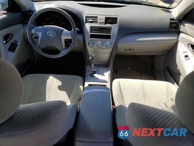 Zdjęcie 8 z 12 samochodu: 2007 TOYOTA CAMRY LE VIN:4T1BE46K47U100269 - miniatura
