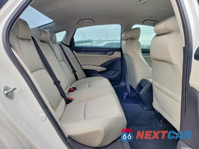 Zdjęcie 10 z 12 samochodu: 2022 HONDA ACCORD LX VIN:1HGCV1F12NA033265 - miniatura