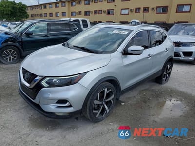 2017 NISSAN ROGUE SPORT S JN1BJ1CPXHW013502 - główne zdjęcie licytacji z USA - miniatura