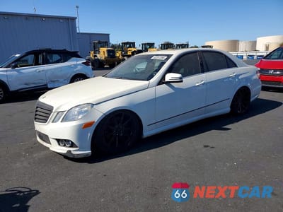2010 MERCEDES-BENZ E 550 WDDHF7CB9AA067706 - główne zdjęcie licytacji z USA - miniatura