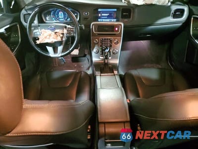 Zdjęcie 8 z 12 samochodu: 2015 VOLVO S60 PREMIER+ VIN:YV1612TCXF1314566 - miniatura