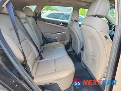 Zdjęcie 11 z 13 samochodu: 2017 HYUNDAI TUCSON LIMITED VIN:KM8J3CA21HU288320 - miniatura