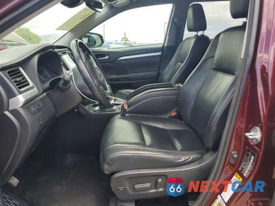 Zdjęcie 7 z 14 samochodu: 2018 TOYOTA HIGHLANDER XLE VIN:5TDKZRFHXJS281108 - miniatura